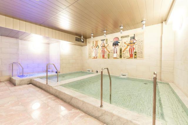 Sauna & Cabin Thermae-Yu Nishiazabu Токио Экстерьер фото